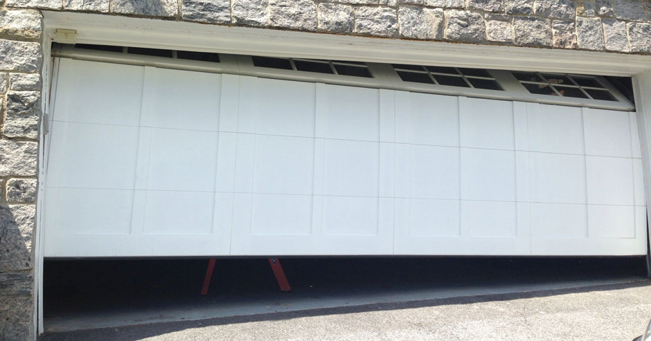 Broken garage door repairs Seattle